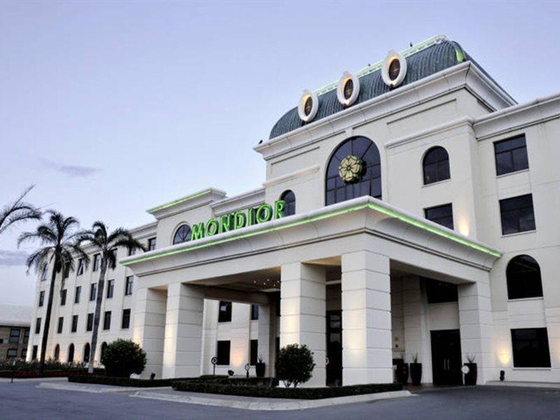 Mondior At Emperors Palace Kempton Park Buitenkant foto