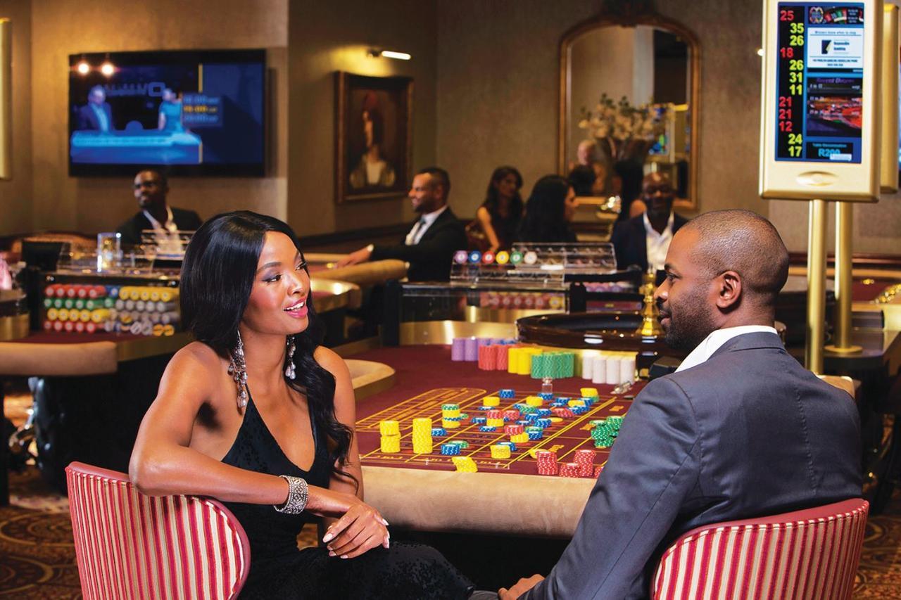 Mondior At Emperors Palace Kempton Park Buitenkant foto